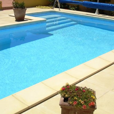 imgi_19_piscine-escalier-exterieur2